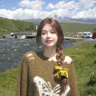 阳光灿烂的女人